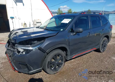 2022 Subaru Forester Sport z USA, uszkodzony, nr VIN JF2SKAJC9NH411134